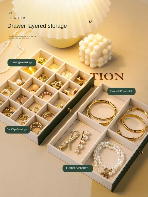 High End Jewelry Organizer Box With Large Capacity And Exquisite Design For Necklaces And Earrings 3