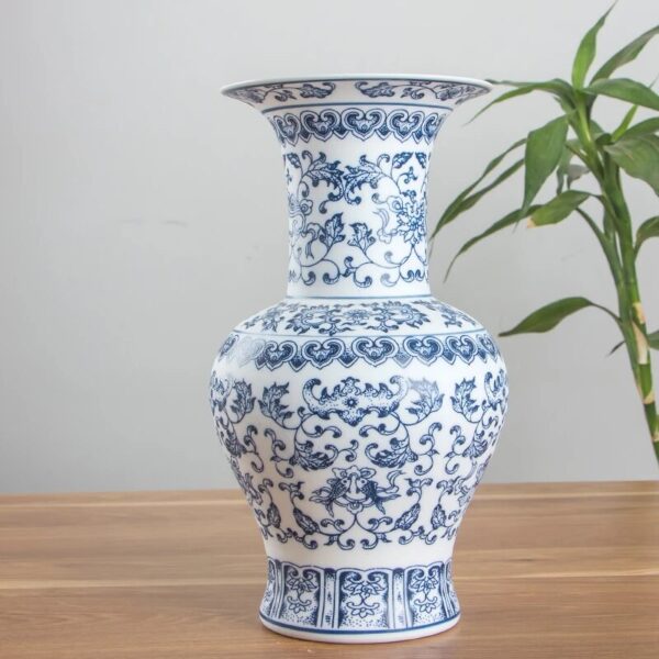 No Glazed Blue And White Porcelain Vases Interlocking Lotus Design Flower Ceramic Vase Home Decoration Jingdezhen 1