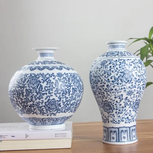 No Glazed Blue And White Porcelain Vases Interlocking Lotus Design Flower Ceramic Vase Home Decoration Jingdezhen