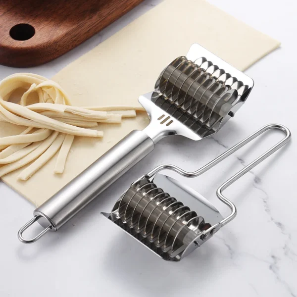 Stainless Steel Dough Lattice Roller Cutter Manual Multifunctional Noodle Shallot Garlic Roller Cutter Pizza Slicer Baking