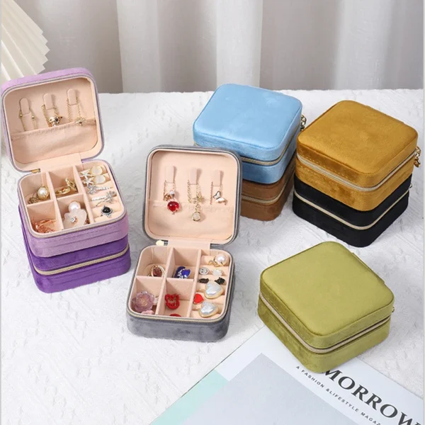 Velvet Jewelry Box For Women Necklace Ring Earrings Organizer Holder Travel Portable Zipper Square Jewelry Storage 1