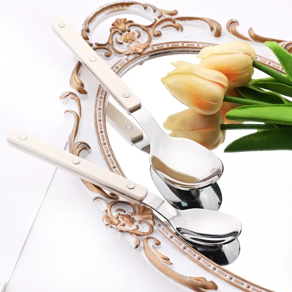 Kf S7b50883022884f67af6c117c259f0f2dg